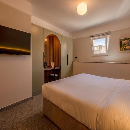 Maria Rosa Suites Victoria Buitenkant foto