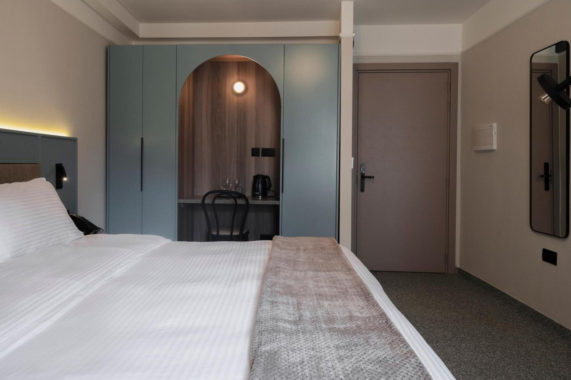 Maria Rosa Suites Victoria Buitenkant foto