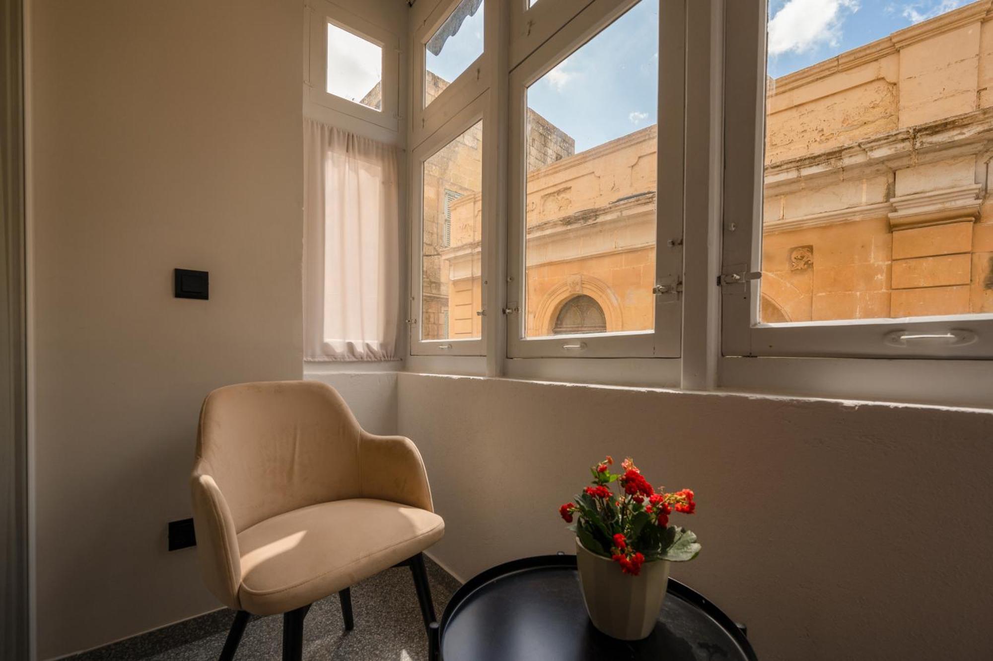 Maria Rosa Suites Victoria Buitenkant foto